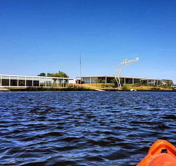 puertos de Escobar lago central - sector social
