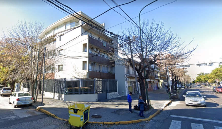 San Isidro - Alquiler departamento dos dormitorios con cochera