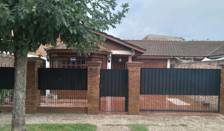 Alquiler casa en Barrio Coprovi Escobar