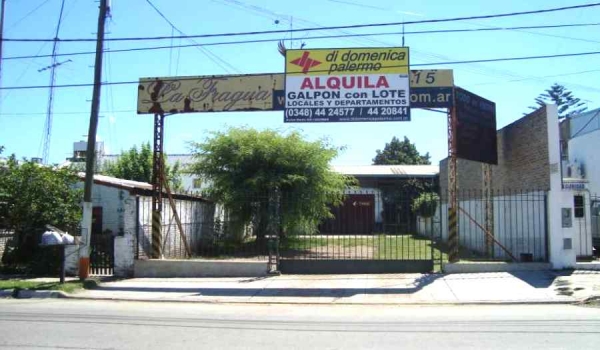 Alquiler terreno con galpón sobre Panamericana